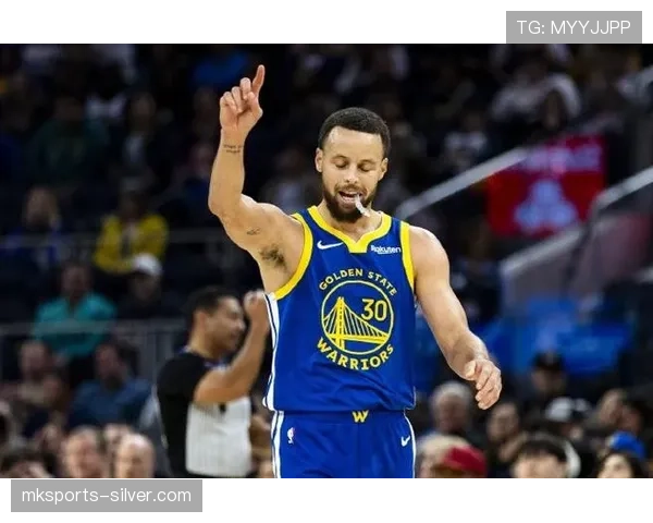 利拉德更擅单打，挡拆制造错位效率逊于库里